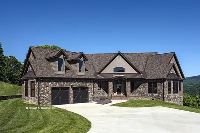 European Style House Plan - 4 Beds 3 Baths 2950 Sq/Ft